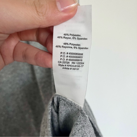 💙 Aritzia TNA Golden Short Sleeve Bodycon Knit Dress - Size M, Grey Heather - Picture 5 of 6